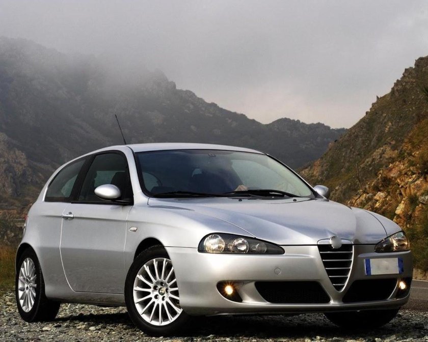 Alfa Romeo 147 2004