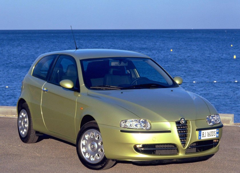 Alfa Romeo 147 2000
