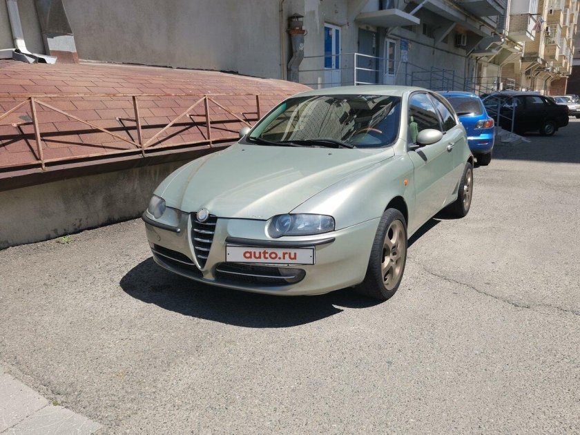 Alfa romeo 147 2001