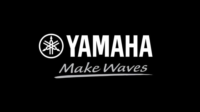 Yamaha надпись