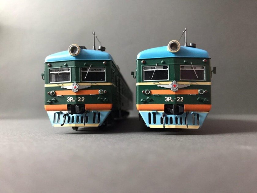 Электричка эр22 модель