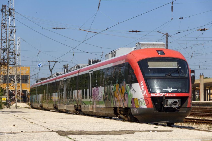 Эр31 электропоезд