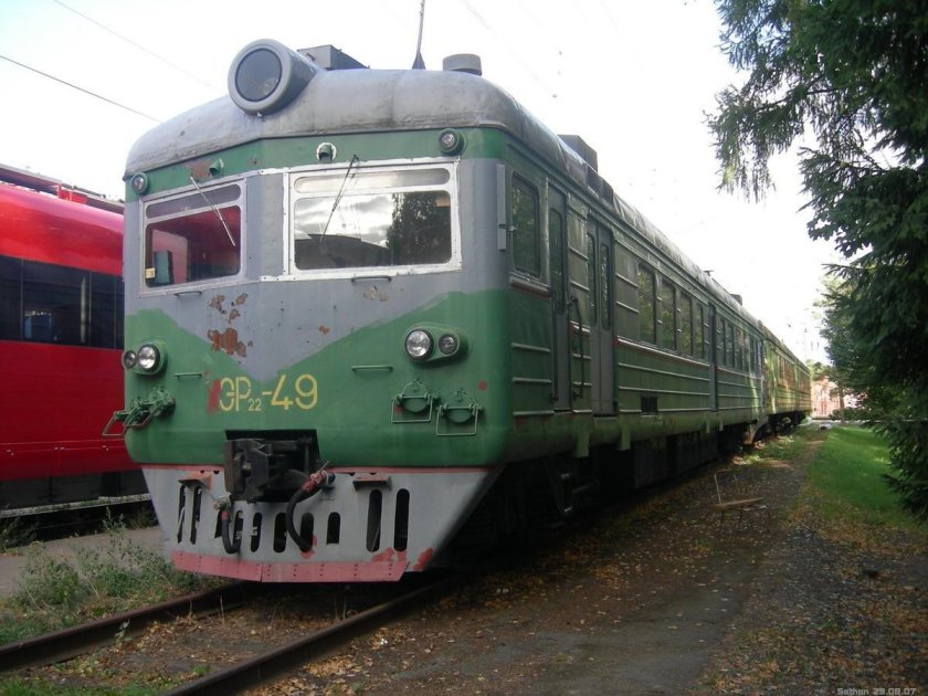 Эр22 в депо Нахабино