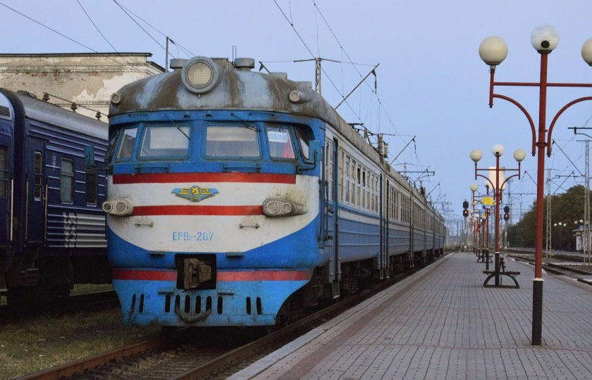 Эр 1 электропоезд