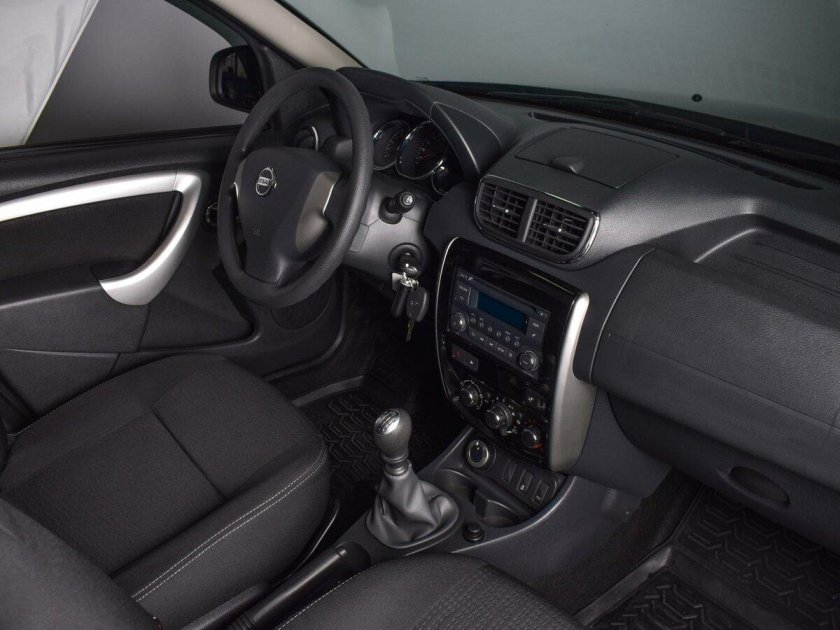 Ниссан Террано 3 салон