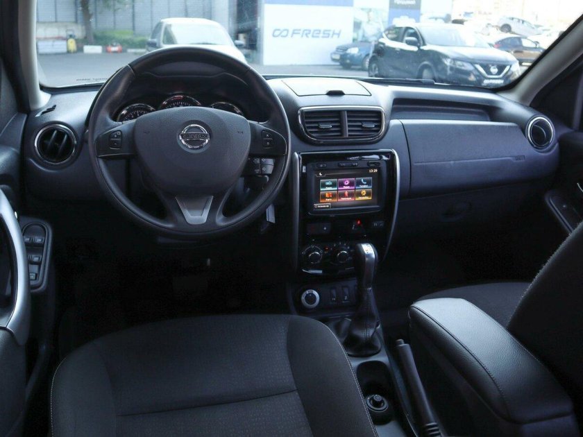 Nissan terrano elegance plus