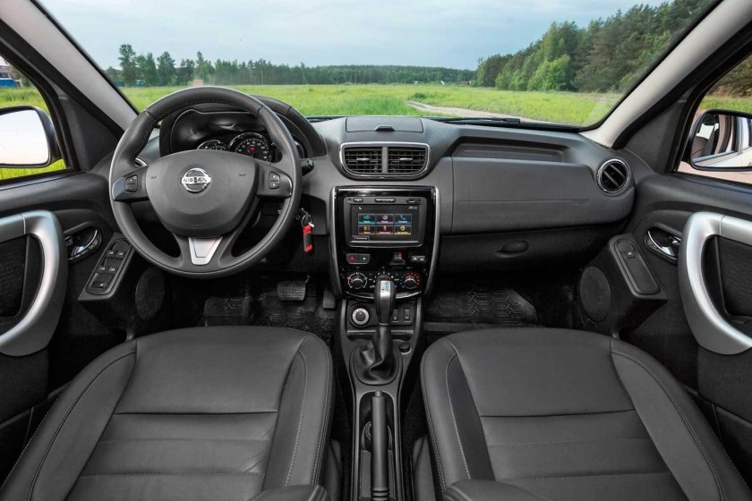 Nissan Terrano 2017 салон