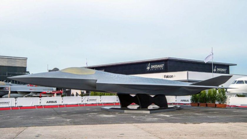 Ле Бурже истребитель 5 поколения