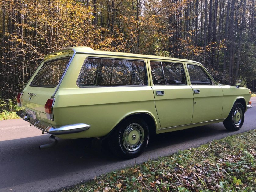 Волга ГАЗ 2402 универсал