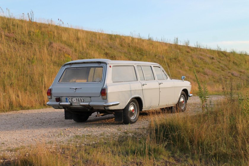 Волга ГАЗ 2402