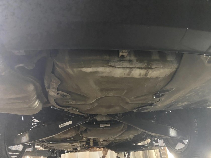 Днище VW Jetta 6