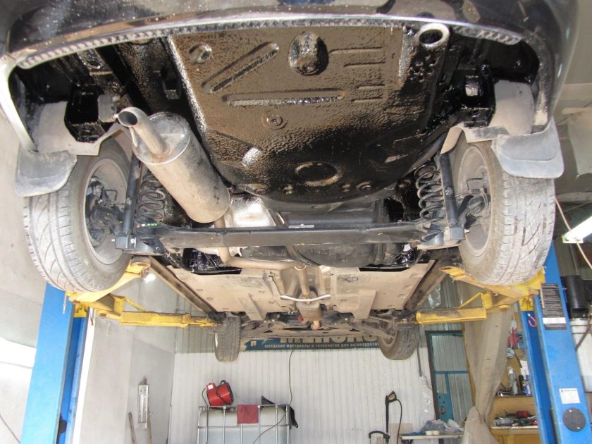 Днище Volkswagen Polo