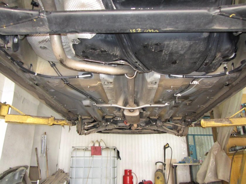 Днище Volkswagen Polo