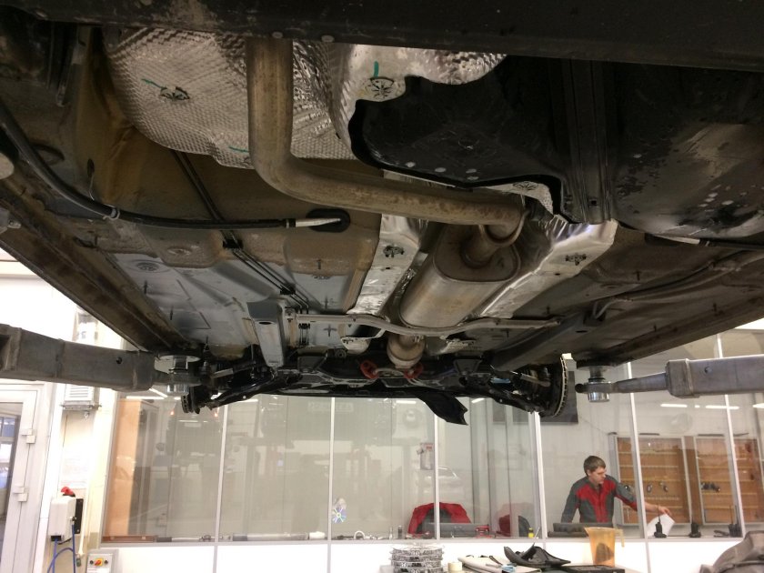 Днище поло седан