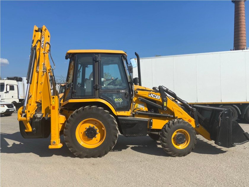 Экскаватор погрузчик jcb