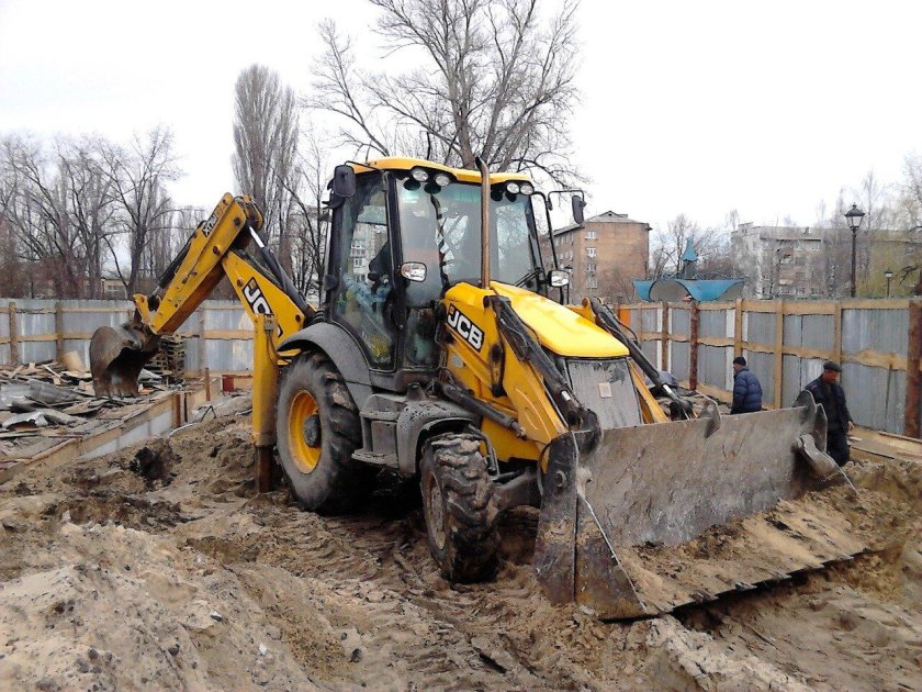 Трактор JCB 3cx