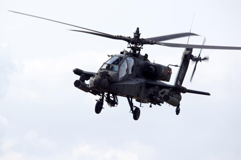 Апачи вертолет