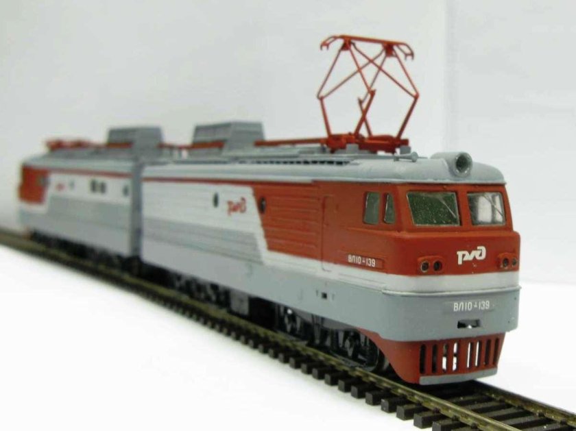 Модель электровоза вл-10