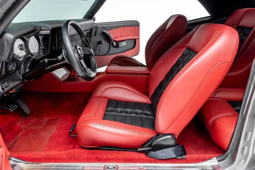 Салон из переработки