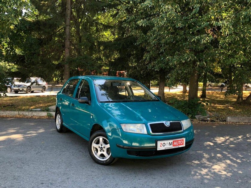 Шкода фабия 1.4 2002 года