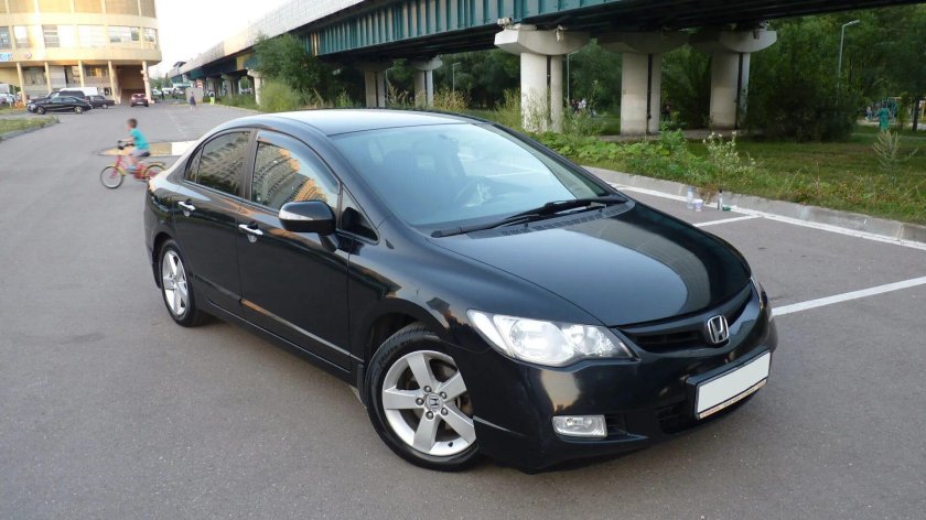 Honda Civic 8 седан черный
