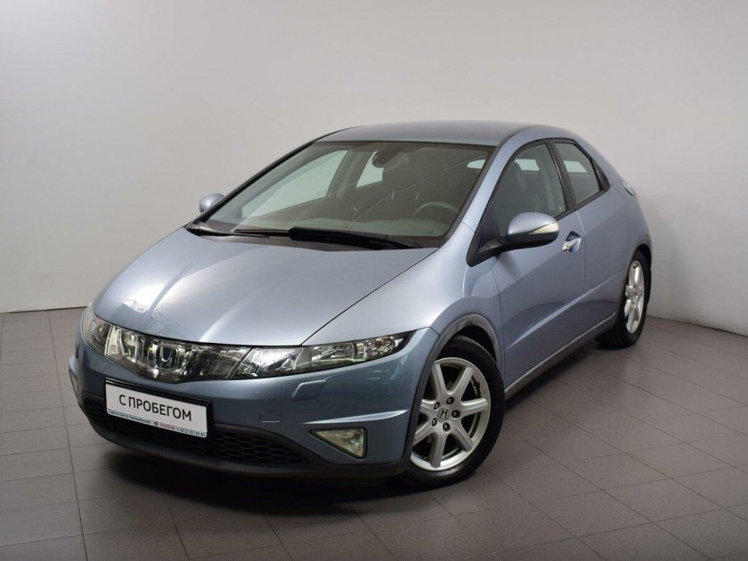 Хонда Цивик 8 поколение