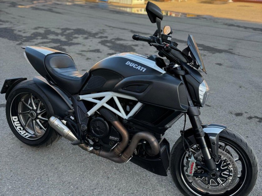 Дукати диавель кастом