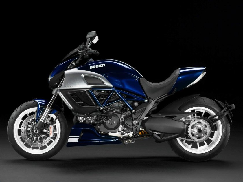 Мотоцикл Ducati Diavel