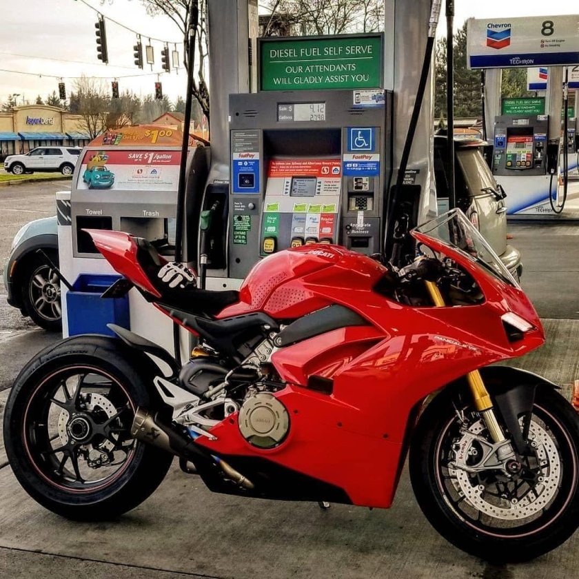 Мотоцикл Дукати диабло