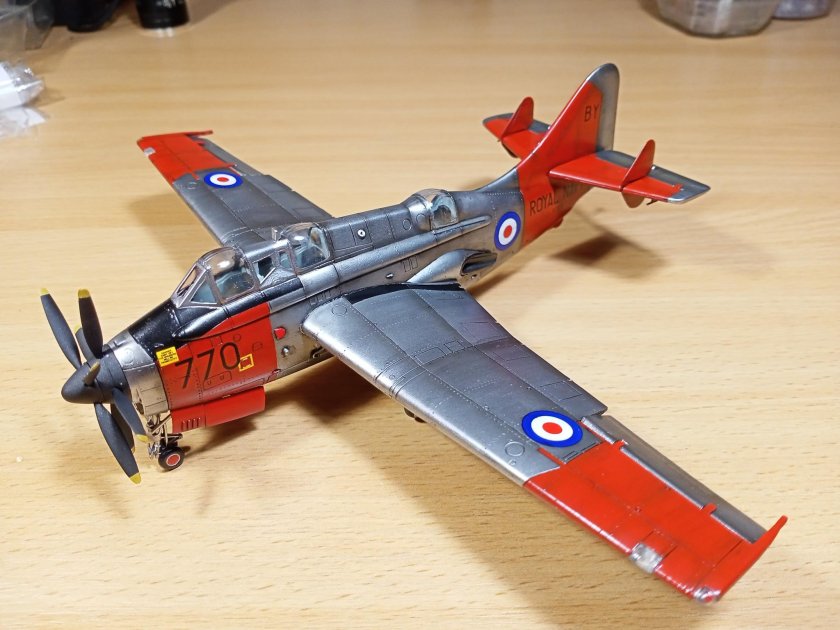 Самолёт Fairey Gannet