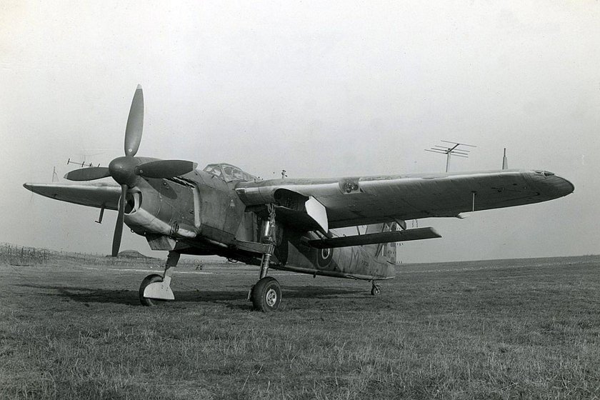 Фейри Барракуда самолет