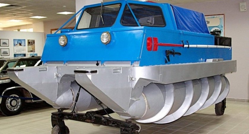 Шнекоход ЗИЛ 4904