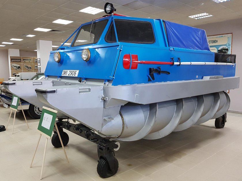 Снегоболотоход ЗИЛ-29061