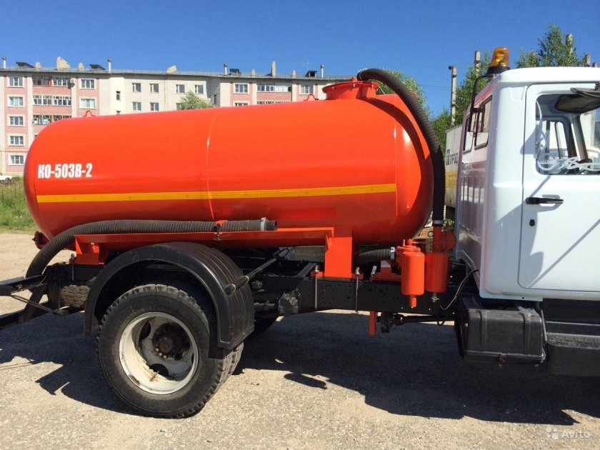 Машина вакуумная ГАЗ-3309 ко-503в