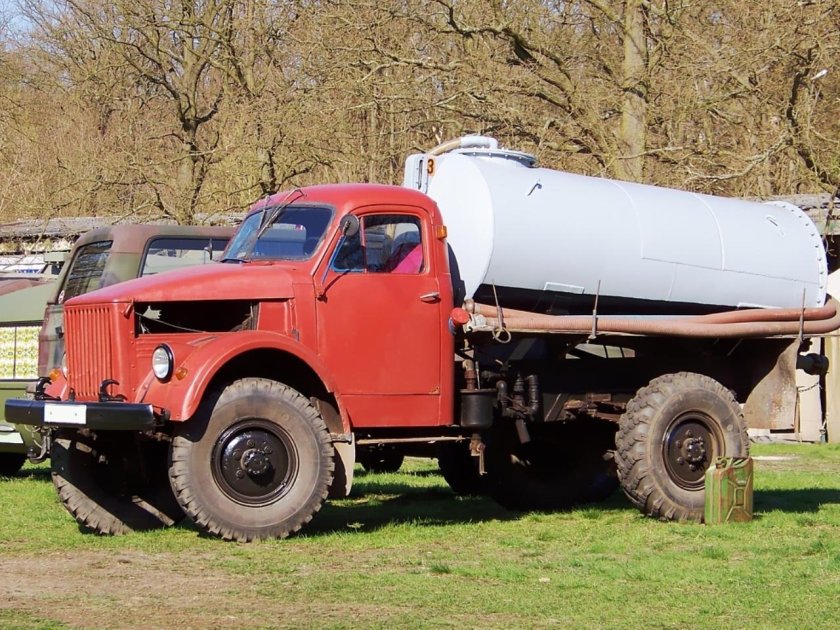 ГАЗ 63 молоковоз