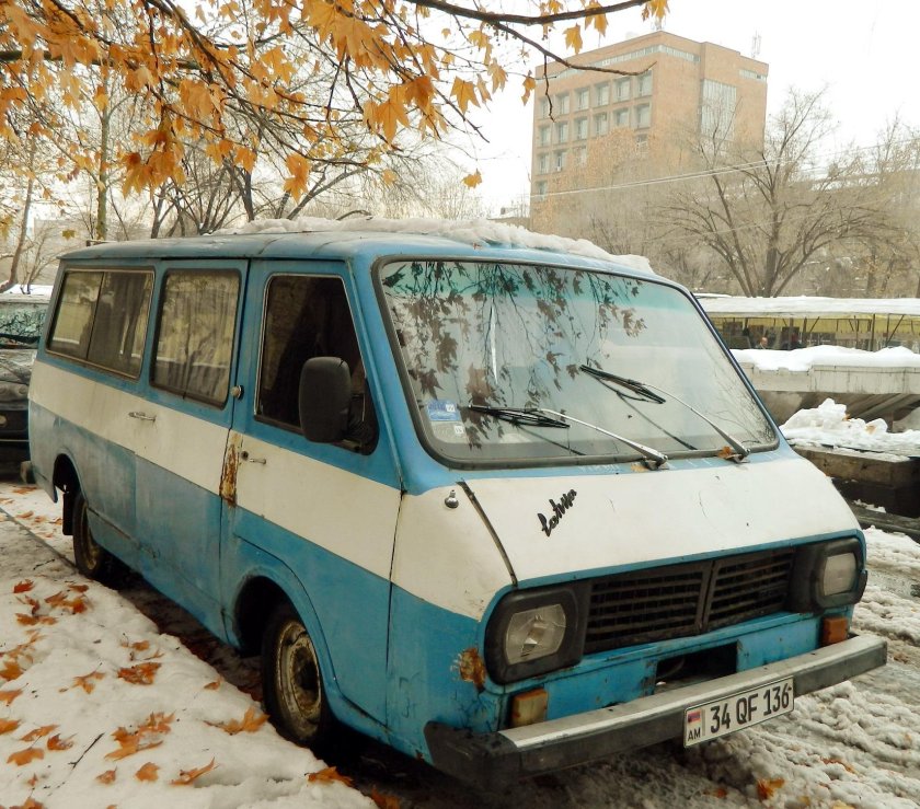 РАФ 2203