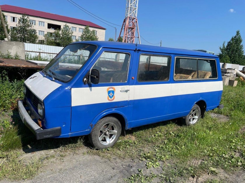 Раф 2203 микроавтобус