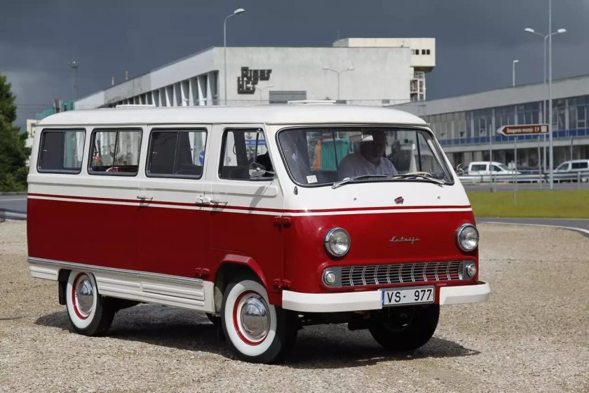 РАФ-977 микроавтобус