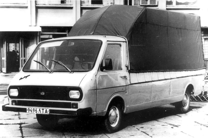 РАФ 2203 фургон