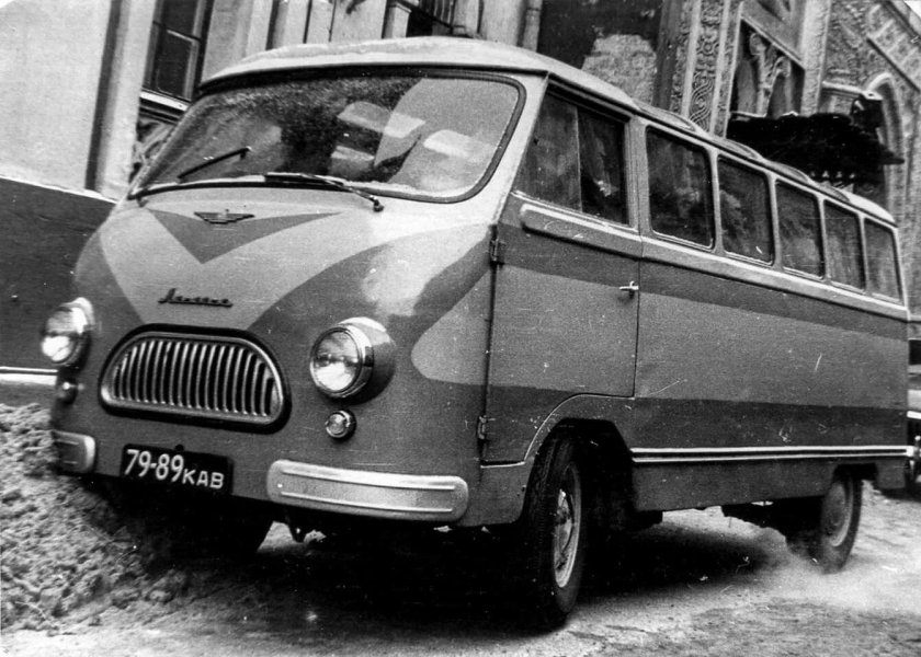 РАФ-977 микроавтобус