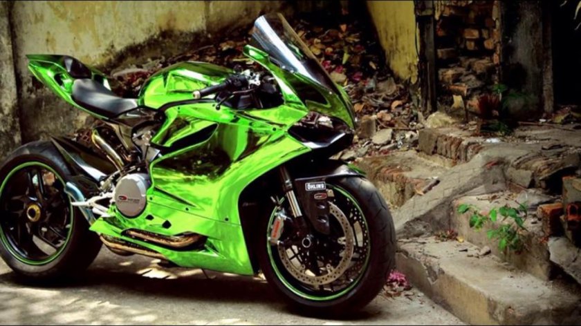 Дукати мотоцикл зеленый