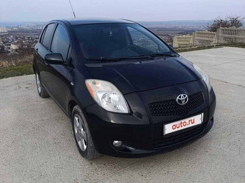 Toyota yaris 2008