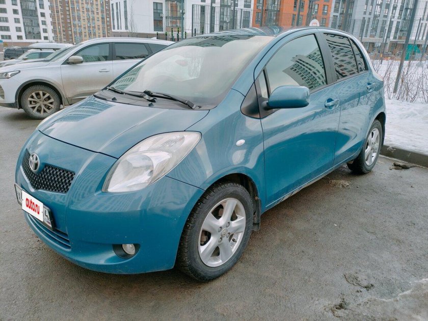 Toyota yaris 2007 1.3