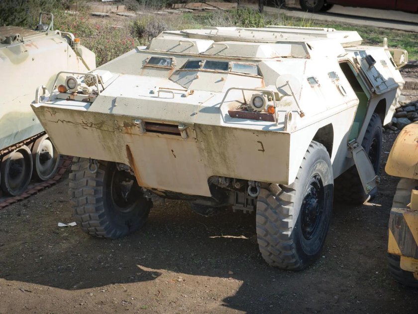 Бронетранспортер «Dragoon» 300