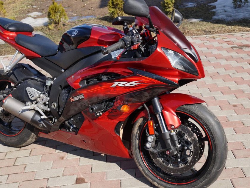 Yamaha r6 2011