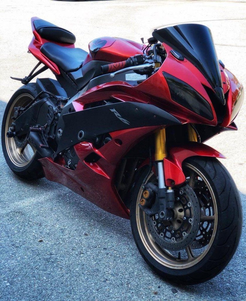 Мотоцикл Ямаха р6