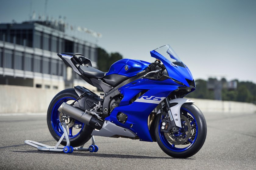 Yamaha r6 2021