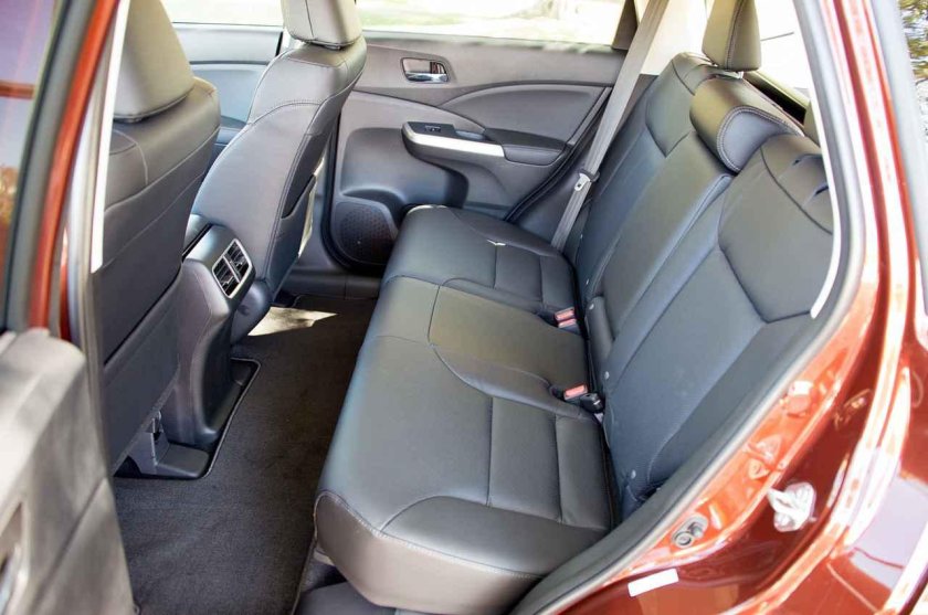 Honda CRV 4 салон сзади