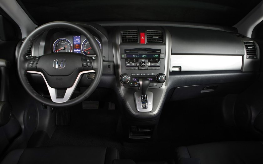 Honda CR-V 2011 салон