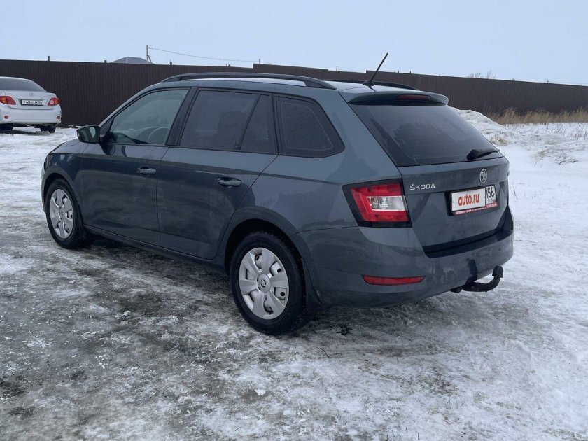 Шкода фабия универсал